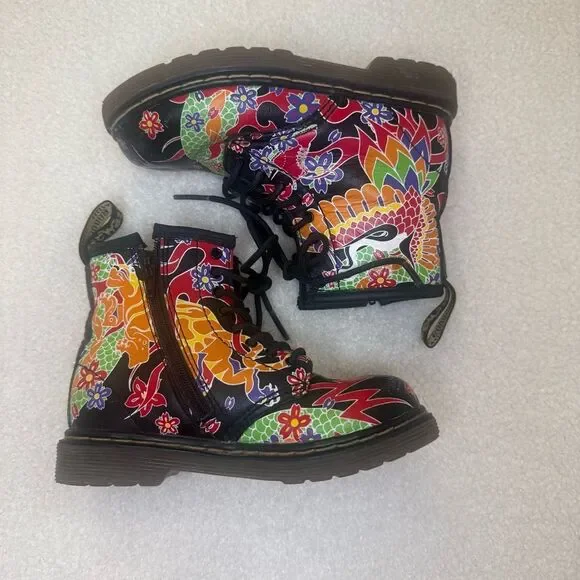 Dr Martens Girls Delaney Boot Psycho Tattoo Size 9 Japanese multicolor Docs - Picture 3 of 11